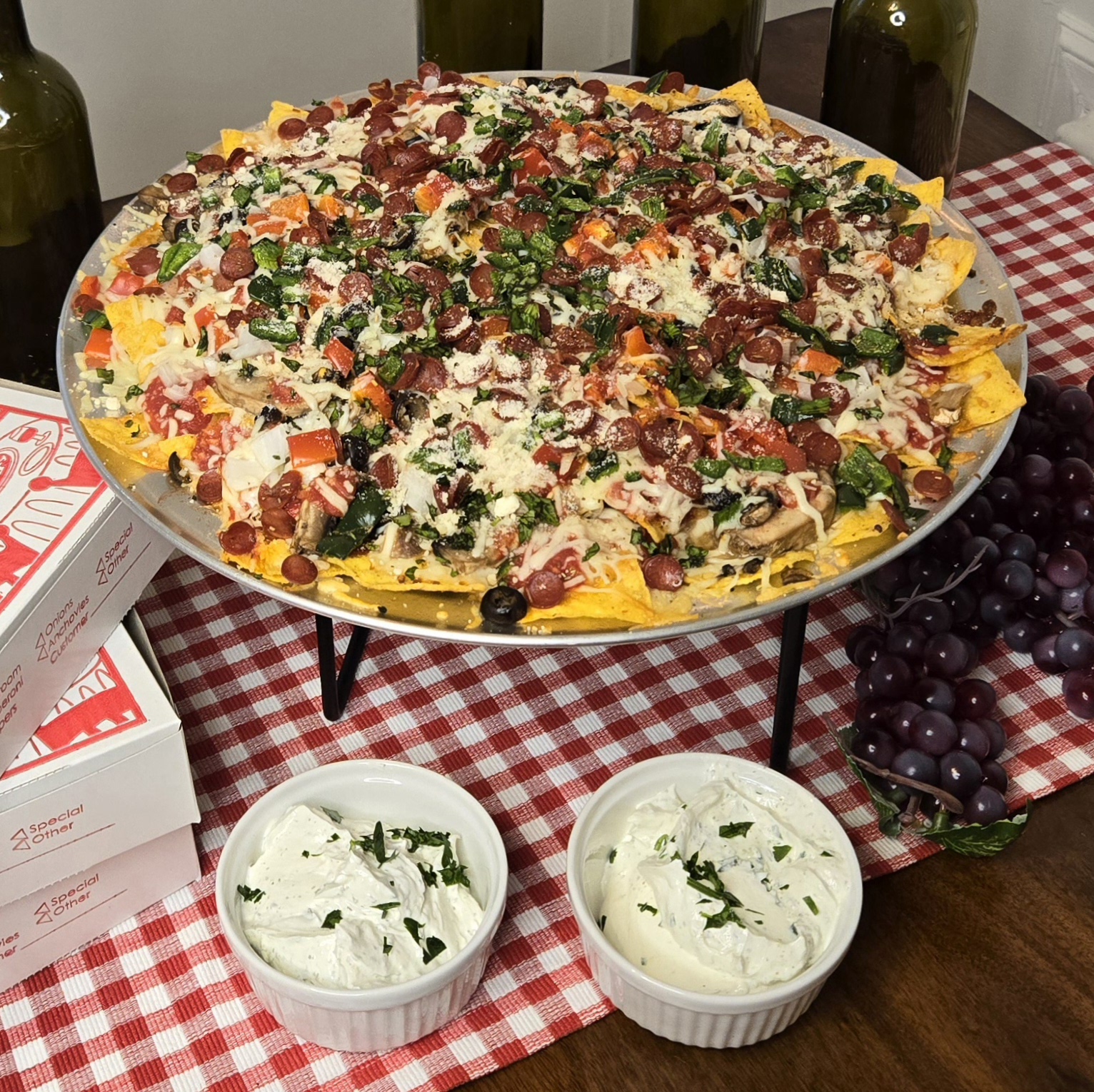 Apizza Nachizza (Ah-beetz Na-cheetz)